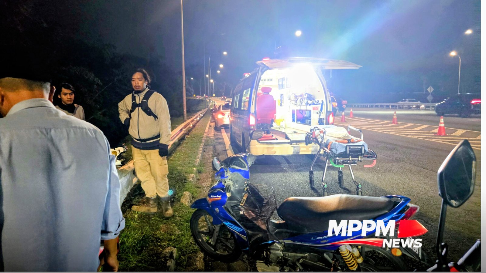 Tokoh MPPM Ust Nawawi mengalami kecelakaan sepeda motor di Lebuhraya Utara Selatan arah Kajang
