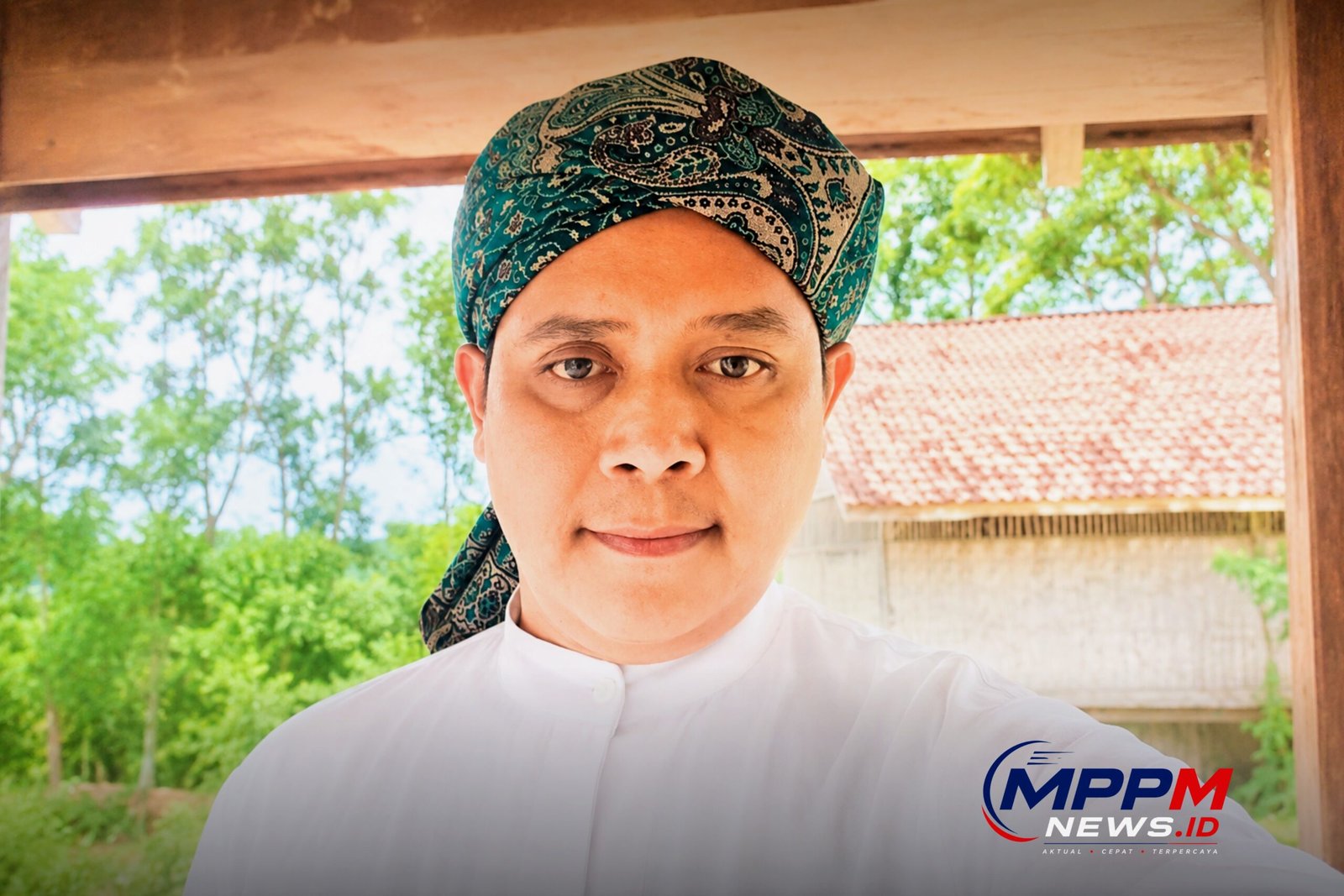 Mohammad Rizki Darqutni Khosin, WNI asal Sampang yang mengalami kecelakaan di Lebuh Raya Tanjung Malim–Ipoh dan kini menjalani perawatan intensif di Hospital Ipoh, Malaysia.